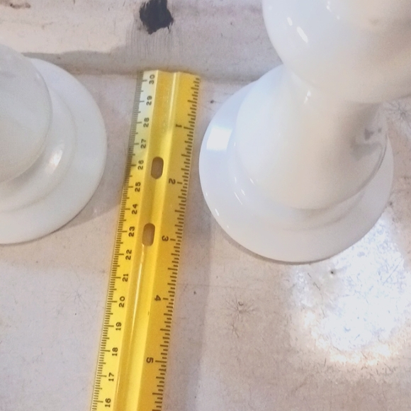 E.O. Brody milk white candel holders - Picture 10 of 10